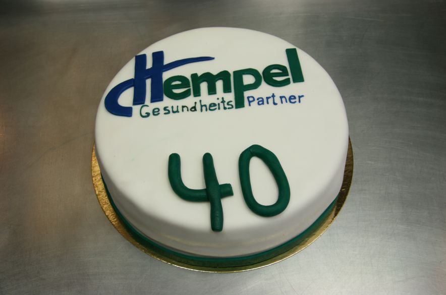 bkr_hempel_logotorte